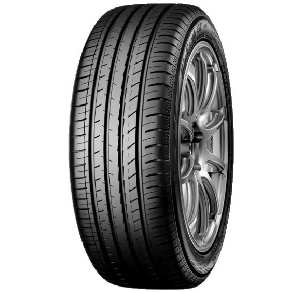 215/45R17 YOKOHAMA BluEarth-GT AE51 91 W