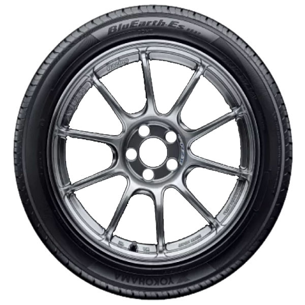 205/65R15 YOKOHAMA BluEarth-Es ES32 99 H