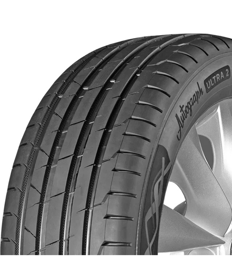 235/45R17 IKON TYRES Autograph Ultra 2 92 Y XL